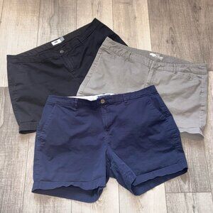 Lot of three pairs of shorts Old Navy Womens 16 Black Gray Blue Pockets Cotton